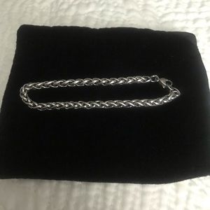 Stainless steel bracelet